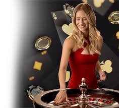 Antarmuka aplikasi seluler ugebet88 menampilkan permainan slot utama